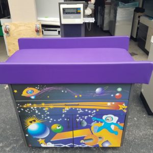 Kids Infant scales w graphics