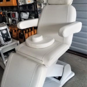 New White Spa Chairs