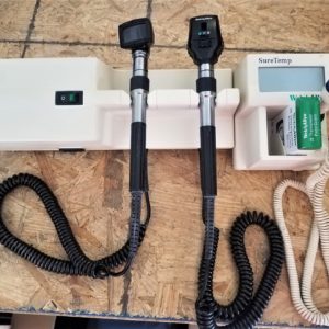 Welch Allyn 767 Otoscope w Heads & Thermometer