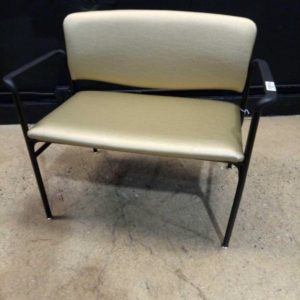 National Office Waiting Room Chairs Large New w Tags