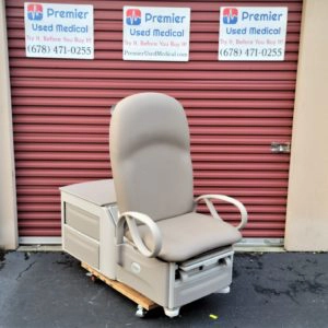 Brewer Access 6501 HiLo Exam Table (Like New)