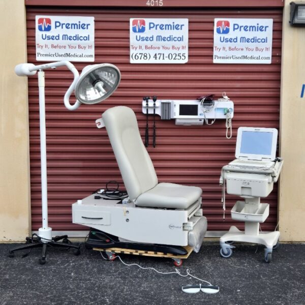 Exam Tables for Sale Electric Hydraulic UMF 4040 with Hand or Foot Control Original New Light Gray Upholstery - Image 4