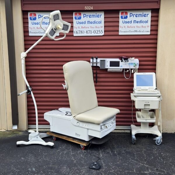 Exam Tables for Sale Electric Hydraulic Midmark Ritter 224 New Cream Upholstery - Image 3