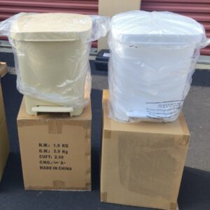 Brewer 32 Quart Garbage Can